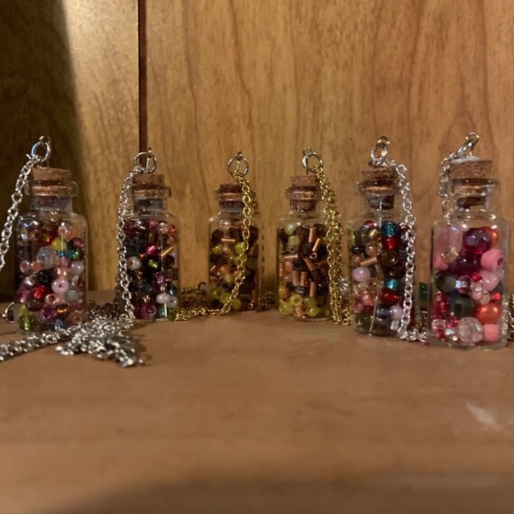 Bead jar necklace